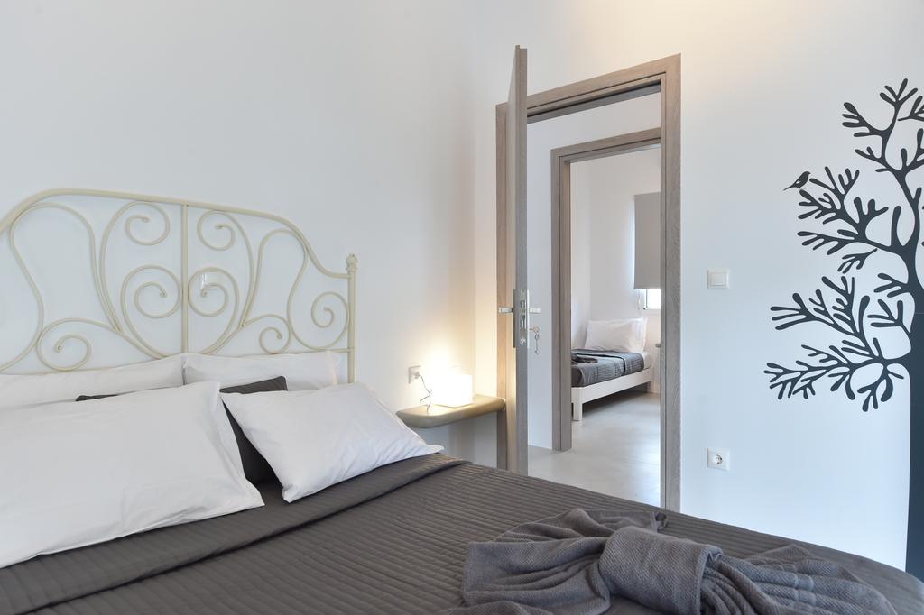 The Local House Apartment Parikia  Exterior photo